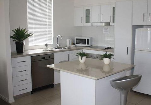 BEST WESTERN PLUS  Cairns Central Apartments - Accommodation Melbourne 1