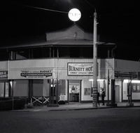 Burnett Hotel - Melbourne 4u