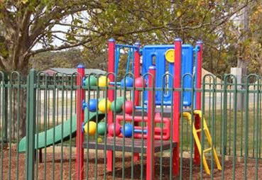 Beaufort Lake Caravan Park - Melbourne 4u 2
