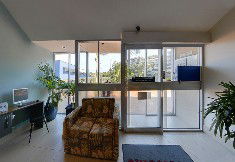 Burleigh Beach Tower - Accommodation Melbourne 2