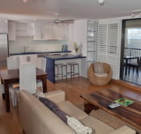 Cairns Aquarius on The Esplanade - Accommodation Melbourne