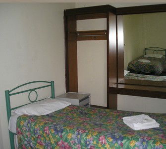 Evancourt Motel - Accommodation Melbourne 2