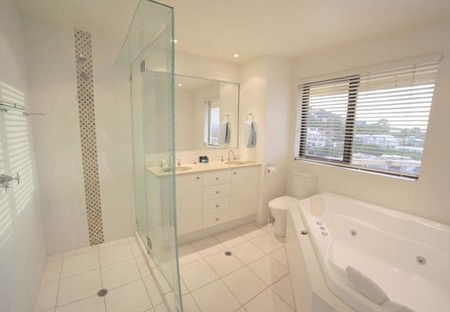 Coolum Caprice - Accommodation Melbourne 3