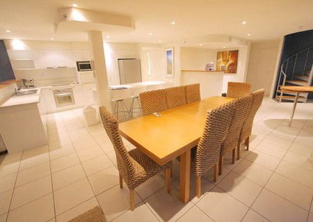 Coolum Caprice - Accommodation Melbourne 4