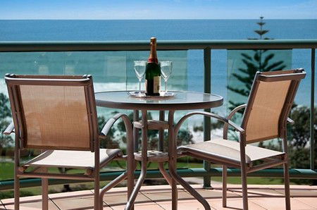 Alex Seaside Resort - Melbourne 4u 1