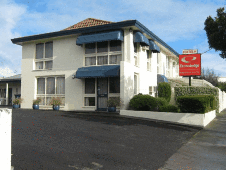 Econo Lodge Hacienda Motel - Accommodation Melbourne