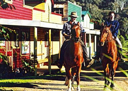 Chesleigh Homestead - Accommodation Melbourne 2