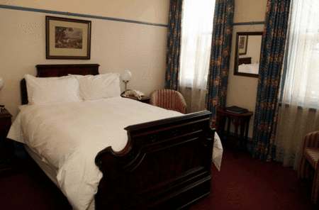 The Yarra Glen Grand Hotel - Accommodation Melbourne 5