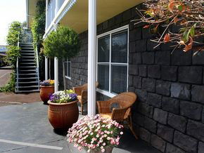 Central Motel Port Fairy - Accommodation Melbourne 2