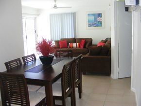 Port Douglas Outrigger Apartments - Accommodation Melbourne 5