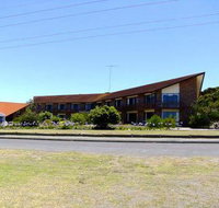 Comfort Inn Wisteria Lodge - Accommodation Melbourne