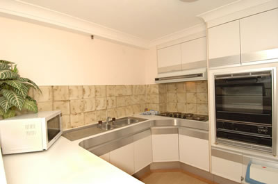 Biarritz Apartments - Accommodation Melbourne 2