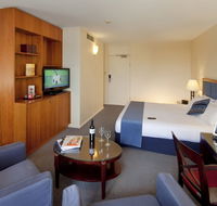 Seasons of Perth - Accommodation Melbourne