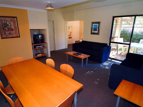 Amalfi Resort - Accommodation Melbourne 2