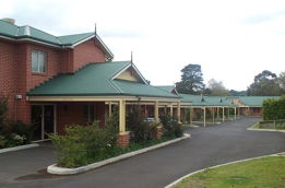 Federal Hotel Motel - Accommodation Melbourne 0