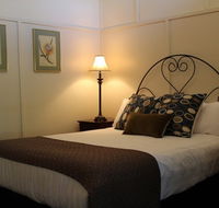 The Bentinck of Woodend - Accommodation Melbourne