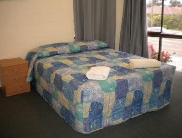 Newcastle Heights Motel - Accommodation Melbourne 3