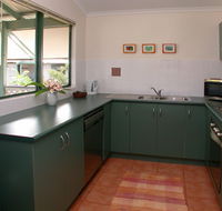 Cocos Beach Bungalows - Accommodation Melbourne