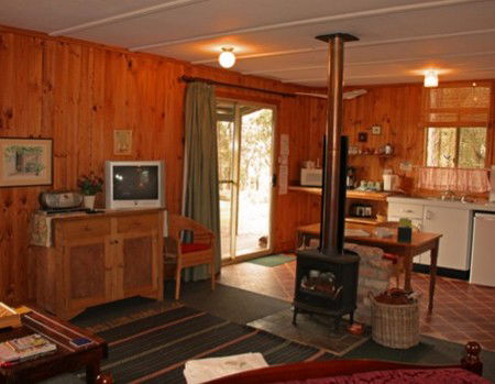 Balingup Heights Cedar Chalets - Accommodation Melbourne 1