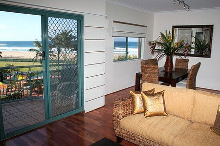 Currumbin Sands On The Beach - Accommodation Melbourne 0