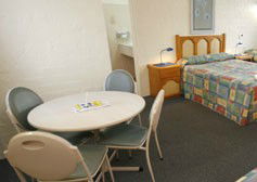 Best Western Blue Diamond Motor Inn - Accommodation Melbourne 1