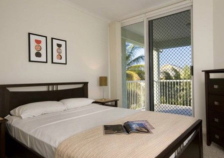 On The Beach Holiday Apartments - Accommodation Melbourne 2