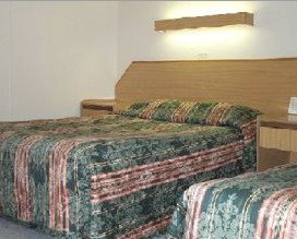 Country Lodge Motor Inn - Accommodation Melbourne 1