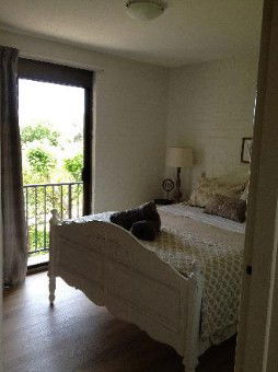 Aquarius Holiday Apartments - Accommodation Melbourne 0