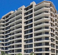 Clubb Coolum Beach - Accommodation Melbourne