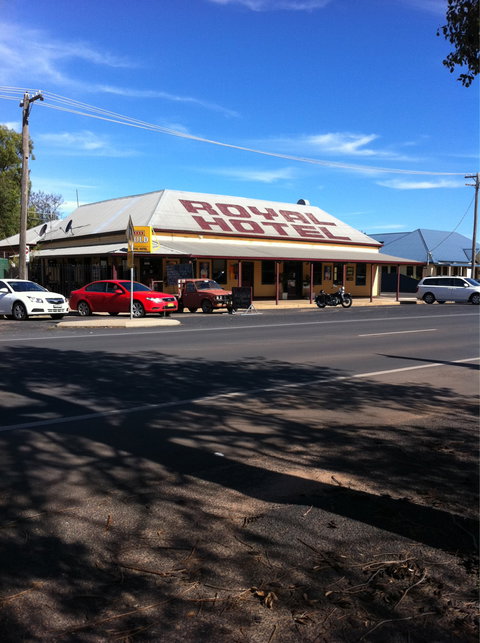 Royal Hotel Narromine - Accommodation Melbourne 0