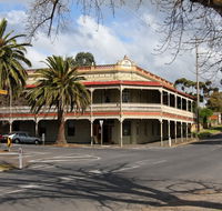 The Midland Hotel Castlemaine - Accommodation Melbourne