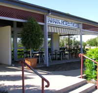 Banana Hotel Motel - Accommodation Melbourne