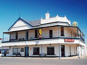 Seabreeze Hotel - Accommodation Melbourne 0