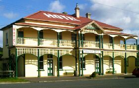 Branxholm Hotel - Accommodation Melbourne 0