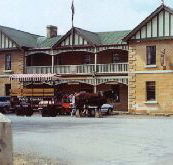 Man-o-ross Hotel