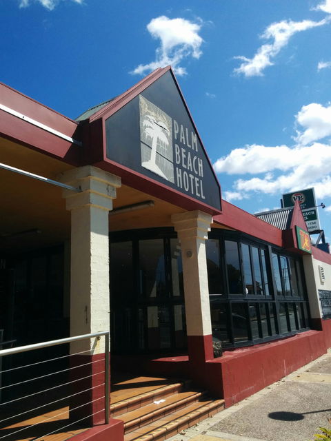 Palm Beach Hotel - Accommodation Melbourne 0
