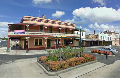 Murrumbidgee Hotel - Accommodation Melbourne 0
