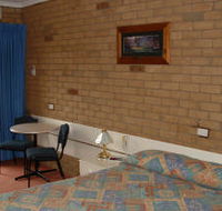 Bogong Moth Motel - Melbourne 4u