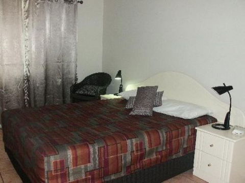 True Blue Motor-Inn - Accommodation Melbourne 5