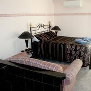 Roundhouse Motel - Accommodation Melbourne 1