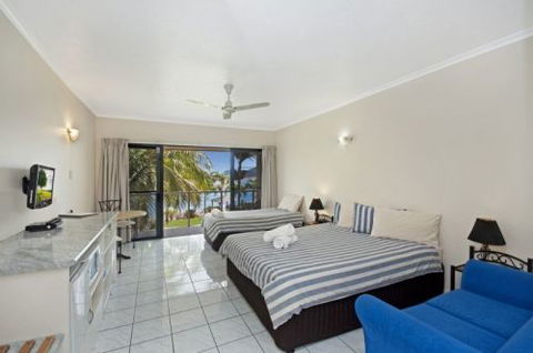 Hinchinbrook Marine Cove Motel - Accommodation Melbourne 0