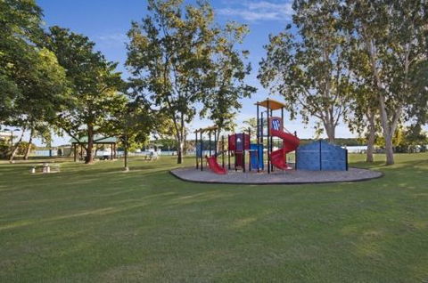 Hinchinbrook Marine Cove Motel - Accommodation Melbourne 8