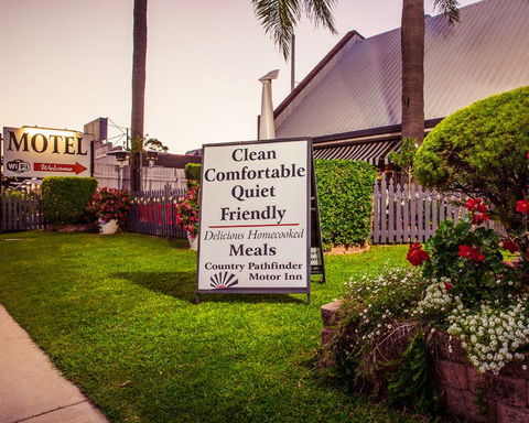 Country Pathfinder Motor Inn - Accommodation Melbourne 1