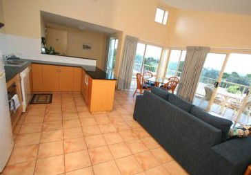 Lennox Beach Resort - Accommodation Melbourne 4
