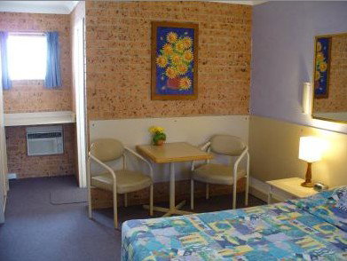 Huskisson Beach Motel - Accommodation Melbourne 2