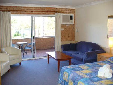 Huskisson Beach Motel - Accommodation Melbourne 3