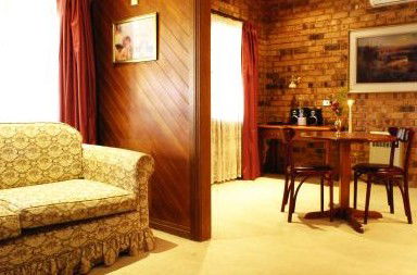 The Carrington Of Bungendore - Melbourne 4u 3