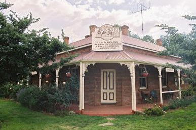 The Carrington Of Bungendore - Melbourne 4u 4