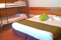 Barrakee Ski Lodge - Accommodation Melbourne 0