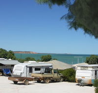 Blue Dolphin Caravan Park and Holiday Village - Accommodation Melbourne